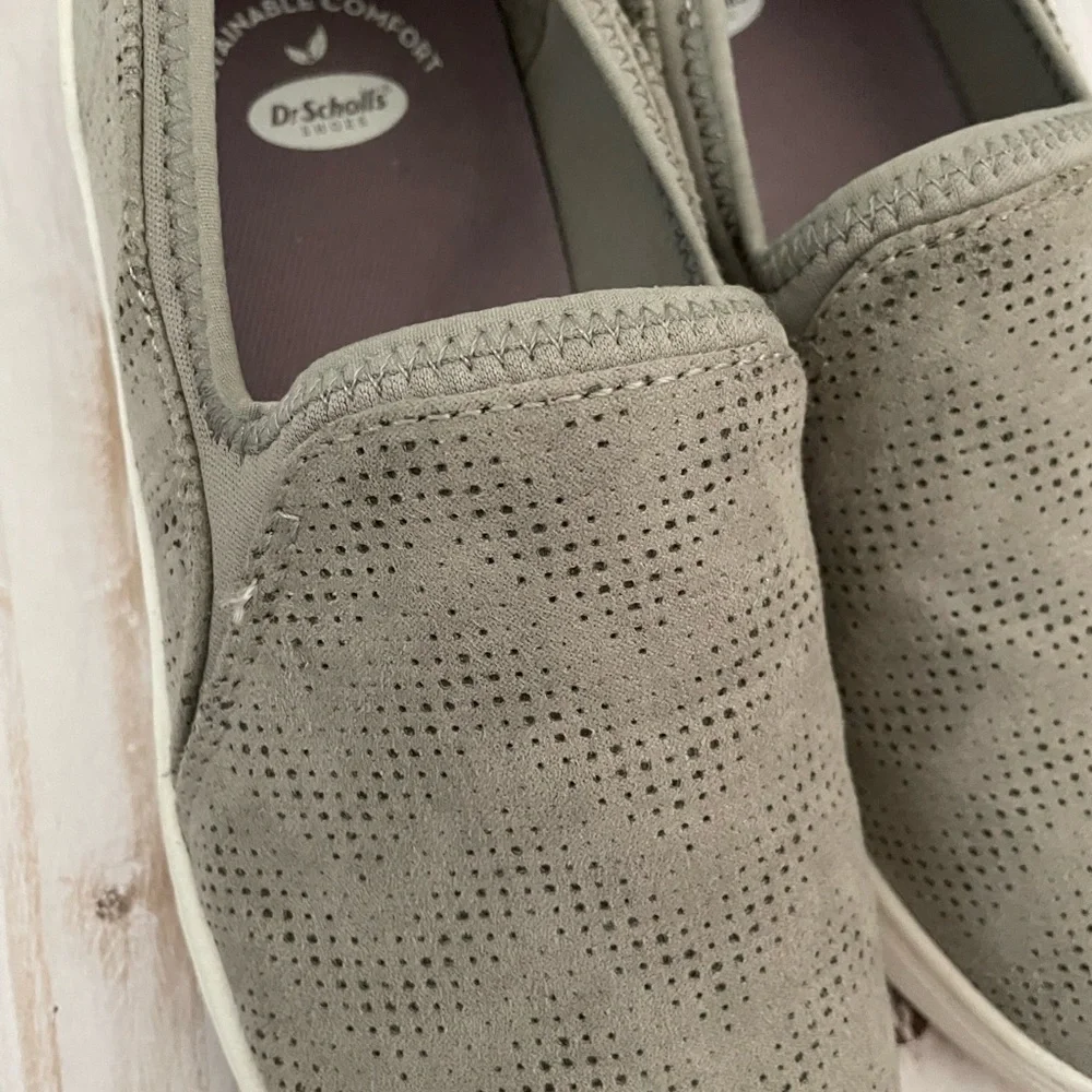DR. SCHOLL’S Gray Suede Slip On Loafers - Picture 2 of 11